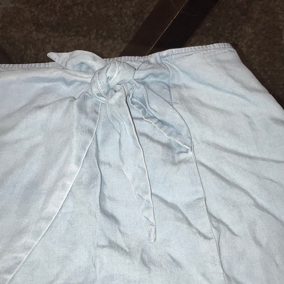 Wrap around skirt - Picture 2 of 3